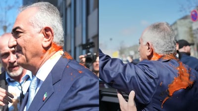 US Iran War Live On Camera, 'Red Liquid' Thrown On Iran's Exiled Prince Reza  Pahlavi In Berlin