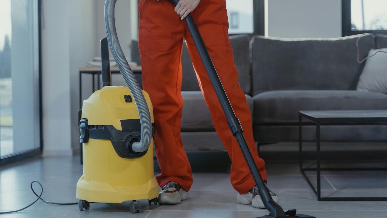 Home Cleaning Hacks: Devices That Actually Reduce Chore Time