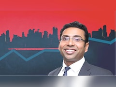 कमजोर होते रुपये में भी ये सेक्टर कर सकते हैं धमाल, एक्सपर्ट ने बता दी पूरी अर्थशास्त्र