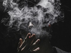 17 साल से कम उम्र वालों के लिए सिगरेट हमेशा के लिए बैन, UK बना रहा स्मोग-फ्री जनरेशन, जानें भारत में क्या हैं नियम