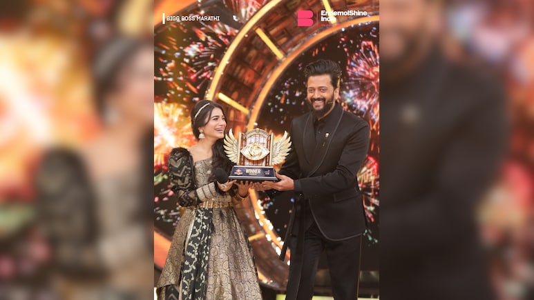 'Bigg Boss' Marathi 6:  Prize Money, Voucher &mdash; What Winner Tanvi Kolte Took Home