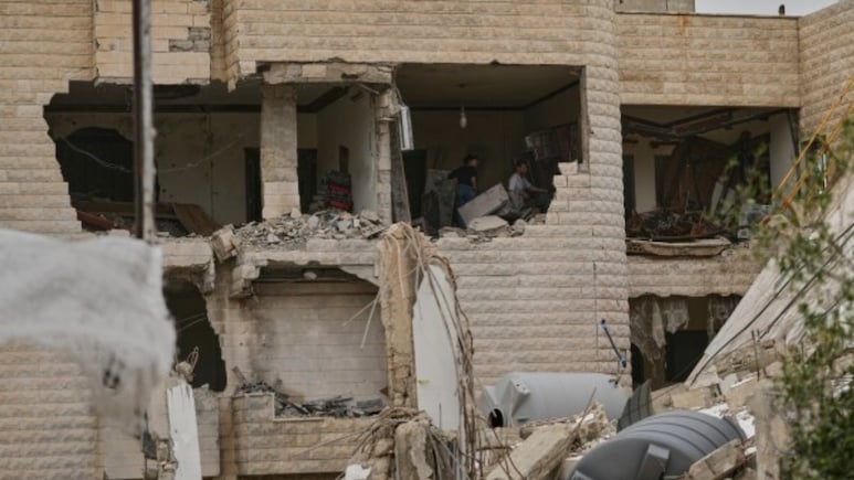 लेबनान में फ्रांस के पीसमेकर फौजी की मौत, हिज्बुल्लाह पर लग रहे घात लगाकर हमले के आरोप