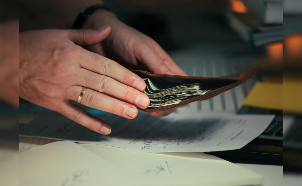 8th Pay Commission Salary Hike: How 2.57 Vs 3.0 Vs 3.25 Changes Your Pay — Decoding Fitment Factor