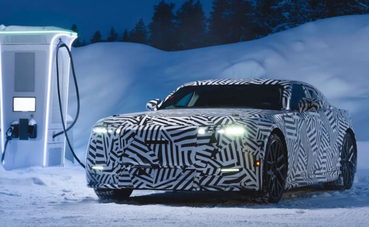 पुराने क्लासिक लुक में आएगी नई Jaguar EV!  सितंबर 2026 में होगा बड़ा धमाका