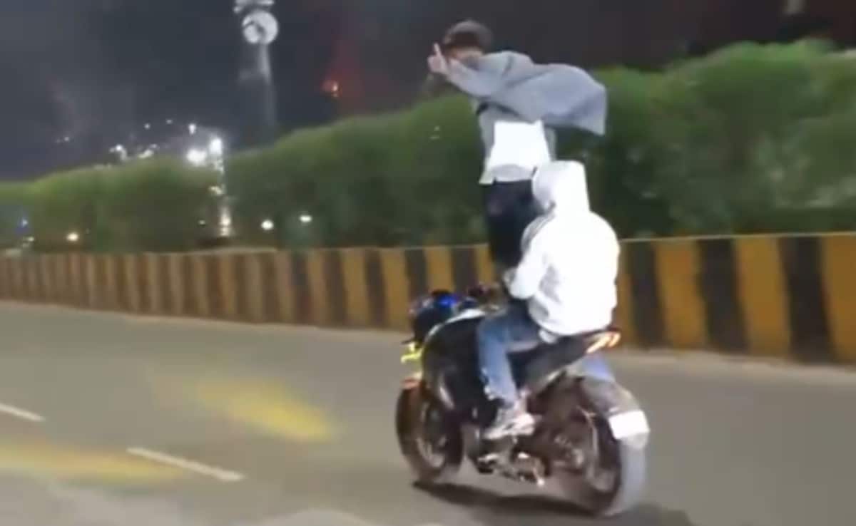 Video: Delhi Man Stands On Bike While Riding, Lands In Trouble