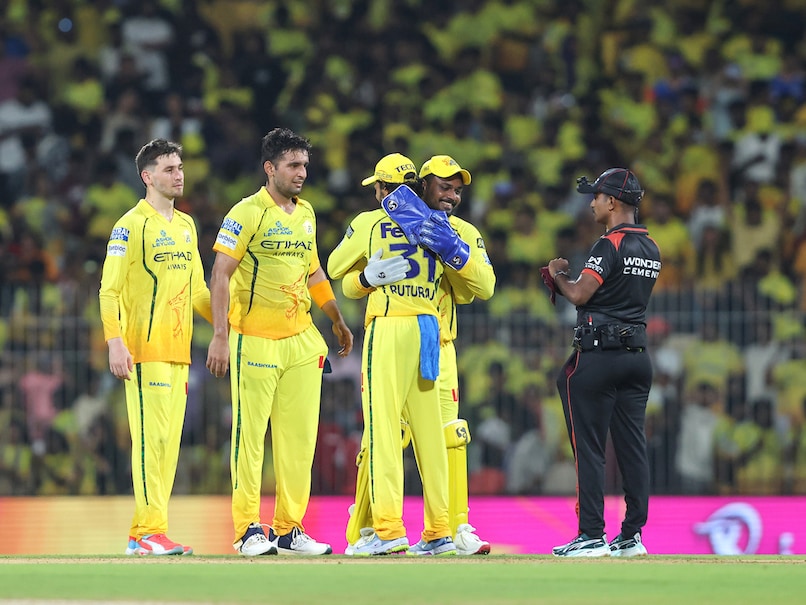 Reviving Chennai Super Kings Host Desperate Kolkata Knight Riders At Chepauk