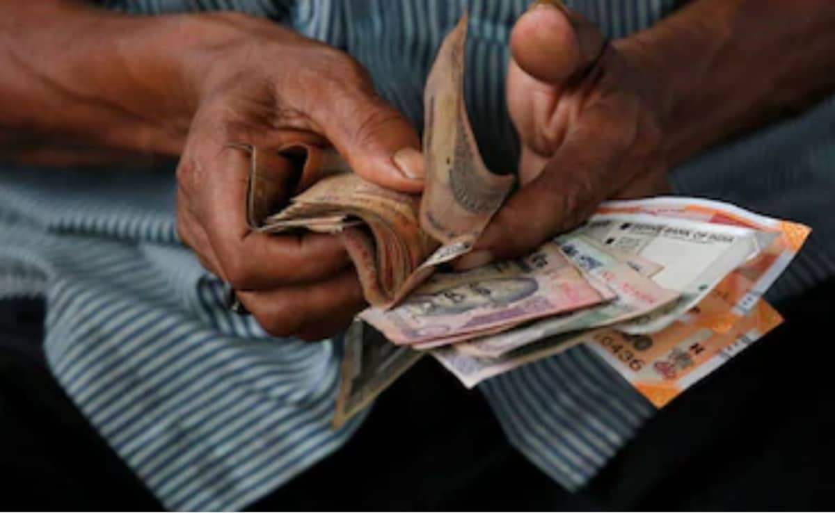 NPS 2026: नई पेंशन स्कीम से महीने की तनख्वाह और पेंशन में कैसे होगा बड़ा बदलाव, जान लें पूरी कैलकुलेशन