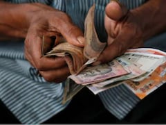 NPS 2026: नई पेंशन स्कीम से महीने की तनख्वाह और पेंशन में कैसे होगा बड़ा बदलाव, जान लें पूरी कैलकुलेशन