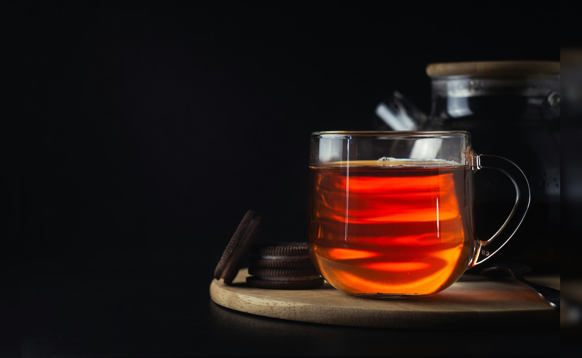 गर्मी में काढ़ा पीना चाहिए या नहीं? आयुर्वेदिक डॉक्टर से जानें गर्मियों में किस चीज़ का काढ़ा पीना चाहिए