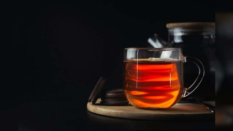 गर्मी में काढ़ा पीना चाहिए या नहीं? आयुर्वेदिक डॉक्टर से जानें गर्मियों में किस चीज़ का काढ़ा पीना चाहिए