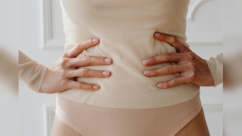 महीने में दो बार पीरियड्स: महिलाओं के लिए कब बन सकता है खतरे का संकेत?