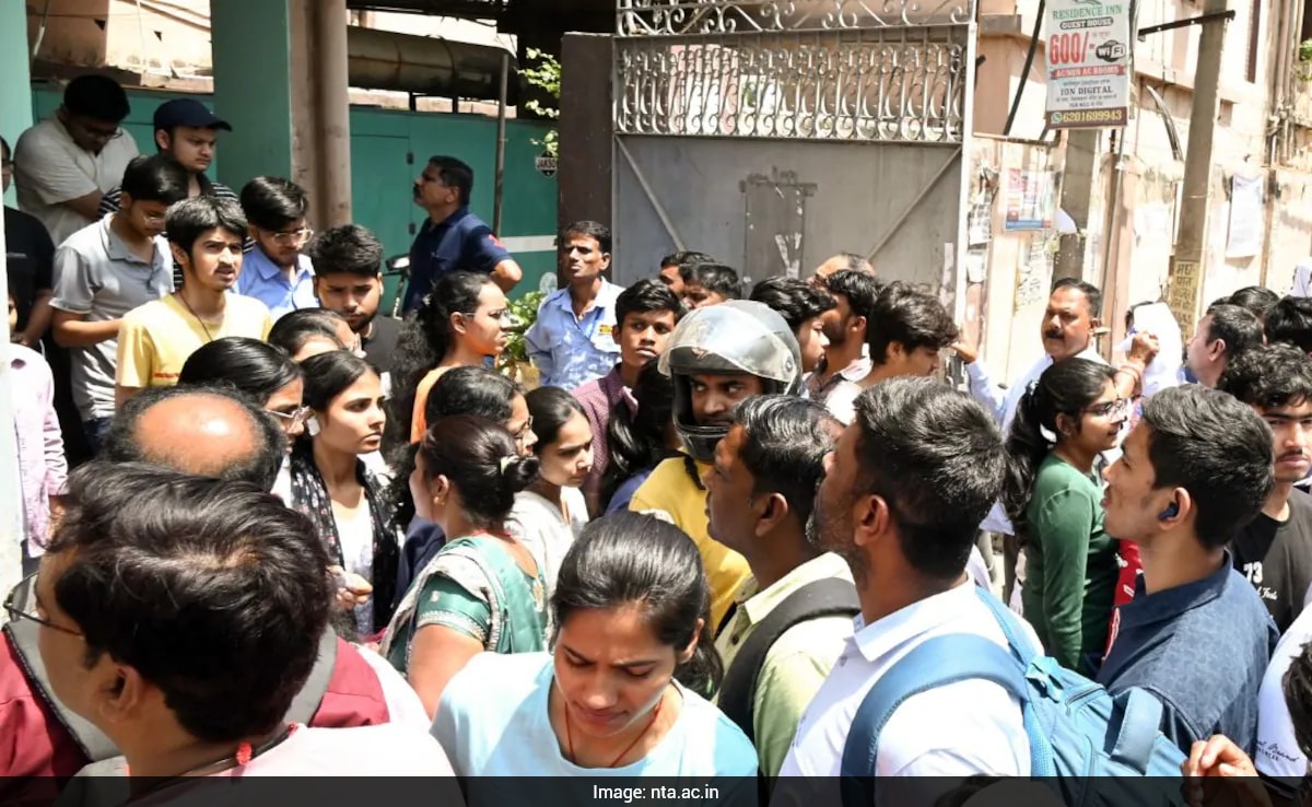 JEE Advanced 2026 Live Updates: What Students Should Know Before Paper 1 and 2