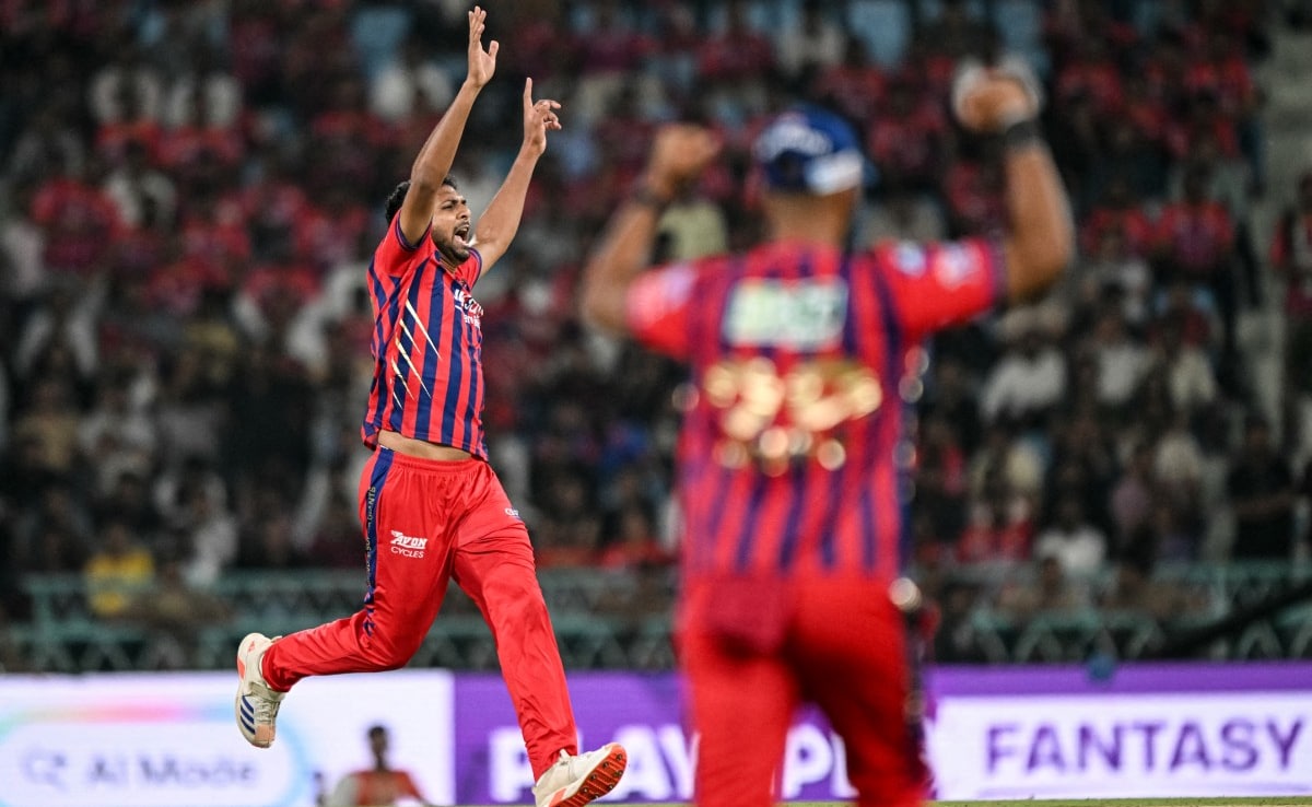 Why Lucknow Super Giants Couldnt Use Their Best Bowler In Super Over vs Kolkata Knight Riders? IPL Rule Explained