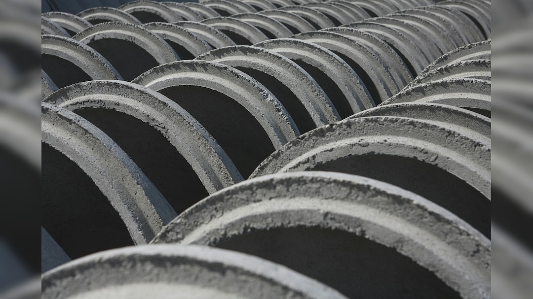 UltraTech Shares In Focus Today As Brokerages Revise Target Price After Q4 — Should You Buy?