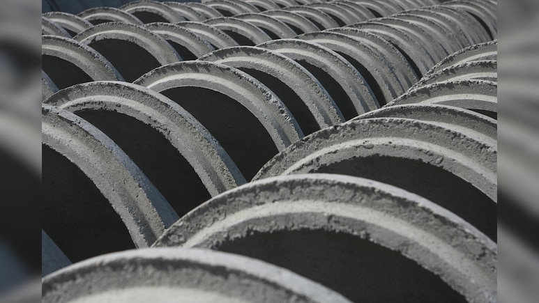 UltraTech Shares In Focus Today As Brokerages Revise Target Price After Q4 &mdash; Should You Buy?