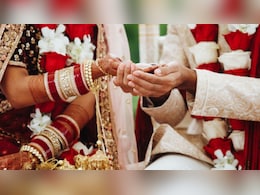 यूपी में शादी के लिए सरकार देती है 1 लाख की मदद, जानिए किसको मिलेगा फायदा और कैसे करें मुख्यमंत्री सामूहिक विवाह योजना में रजिस्टर