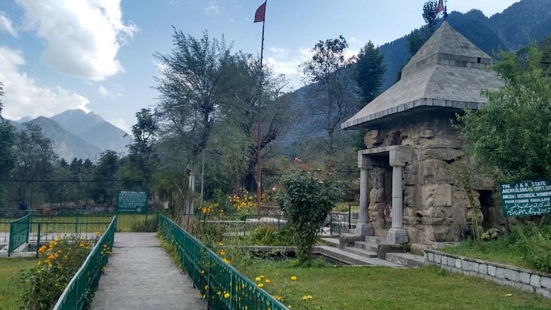 कभी हिंदू राजाओं का गढ़ था पहलगाम, 800 साल पुराना ममलेश्वर मंदिर आज भी गवाह, सदियों पुराना इतिहास