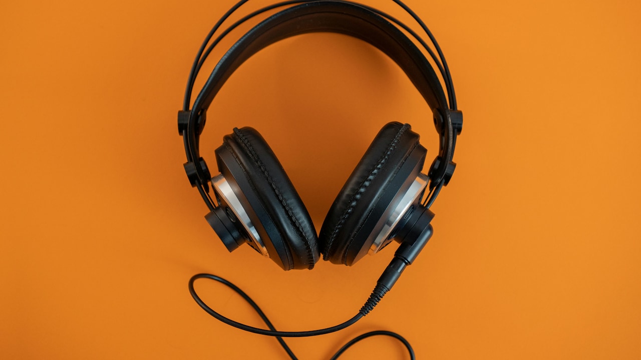 How well do budget headphones work for travel How well do budget headphones work for travel
