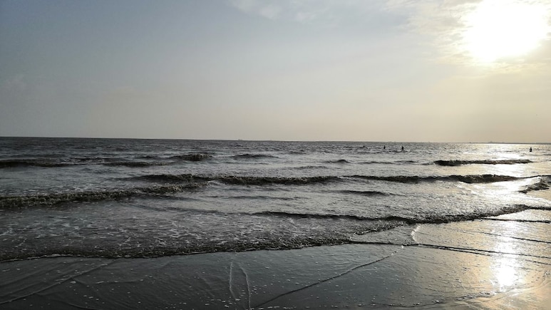 Once A Cremation Ground, Now A Tourist Spot, This Is India's Most Haunted Beach In Gujarat