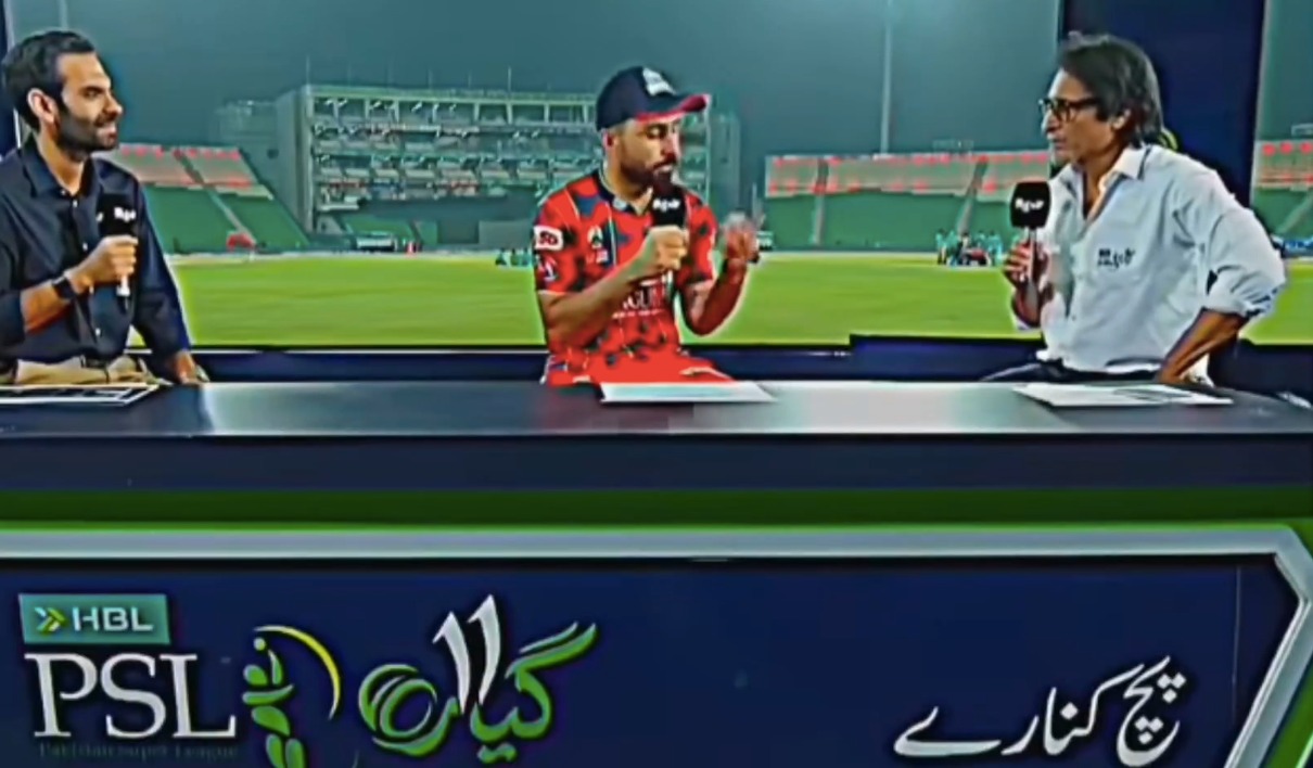 Pak Star's Emotional Outburst On Live TV On National Team Snub: "700-800 Runs"