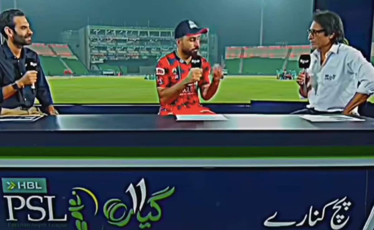 Pakistan Stars Emotional Outburst On Live TV On National Team Snub: "700-800 Runs"