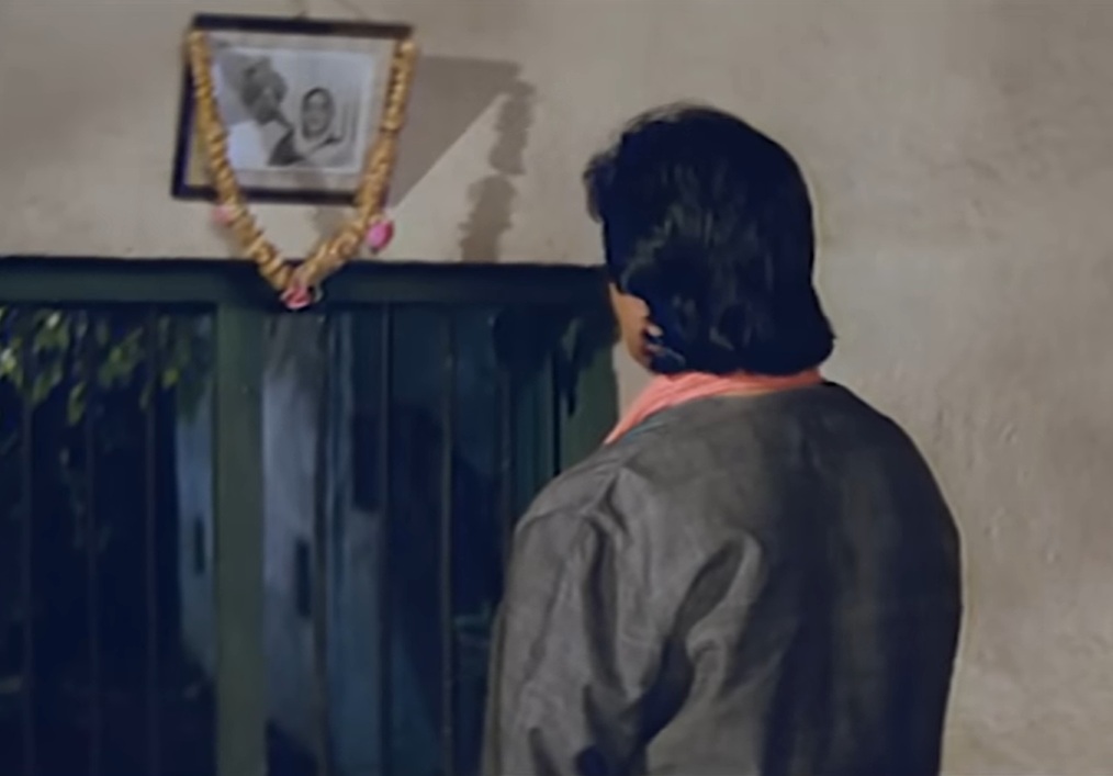 बॉलीवुड का पहला हीरो जिसे एक करोड़ रुपये में किया गया था साइन, बिना स्क्रिप्ट और डायरेक्टर का नाम जाने हो गया था राजी