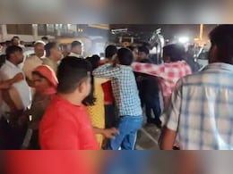 मेहंदीपुर बालाजी में श्रद्धालुओं से मारपीट महिलाओं तक को नहीं बख्शा, बस ड्राइवर को ह&zwj;िरासत में लिया&nbsp;