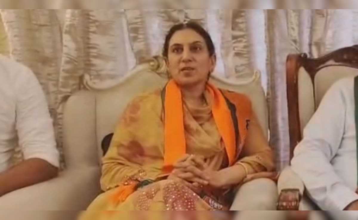 विवाद के बाद रेखा शर्मा ने बंसीलाल पर कही ये बात, पूर्व CM भजनलाल और चंद्रमोहन पर नहीं खोला मुंह