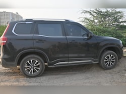 Man, 30, Found Dead With Gunshot Wound Inside Scorpio In Greater Noida