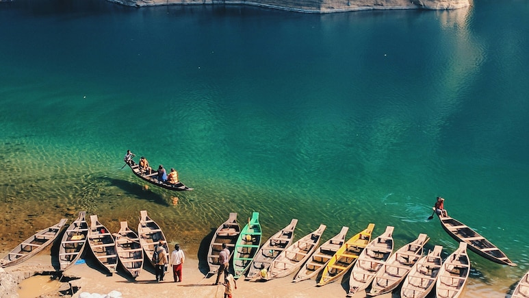 How To Explore Meghalaya Under A Rs 25,000 Budget, A Non-AI Itinerary