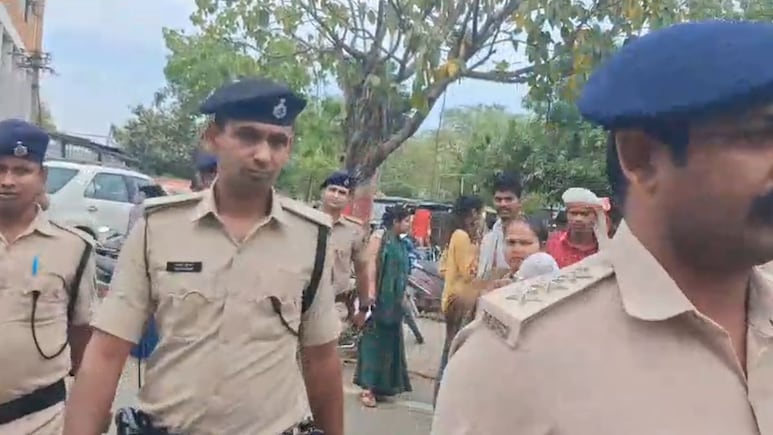 पटना में जमीन देखने गए दो लोगों पर स्कॉर्पियो सवार बदमाशों ने बरसाई गोलियां, 10 राउंड फायरिंग से दहला इलाका