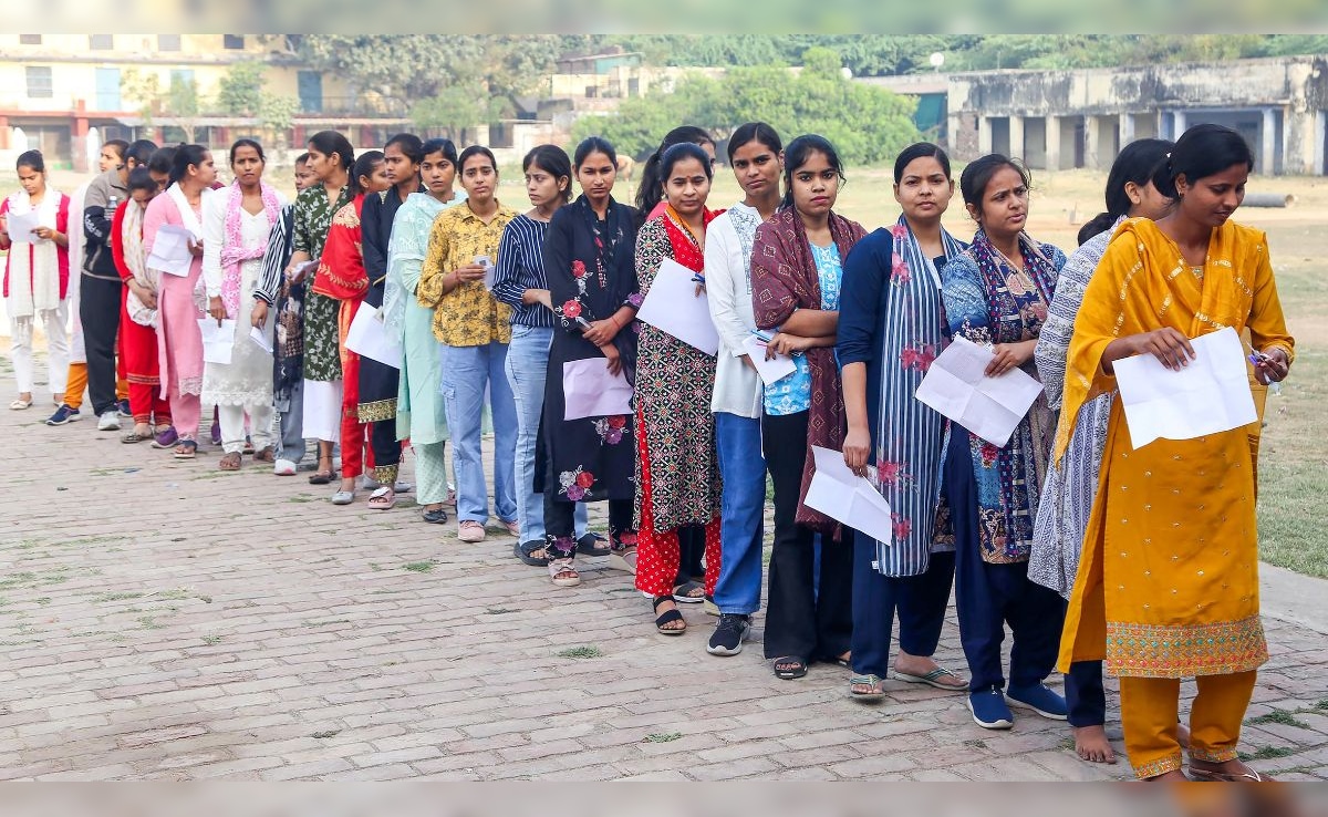 Rajasthan SI Exam 2025: ड्रेस कोड, एंट्री टाइमिंग, OMR शीट... सब इंस्पेक्टर भर्ती परीक्षा की जानें जरूरी गाइडलाइंस