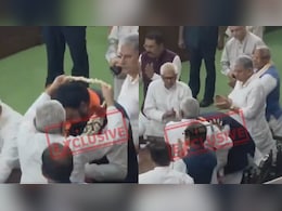 VIDEO: नीतीश ने पहनाई माला, तो सम्राट ने पैर छूकर लिया आशीर्वाद,चुने गए NDA विधायक दल के नेता