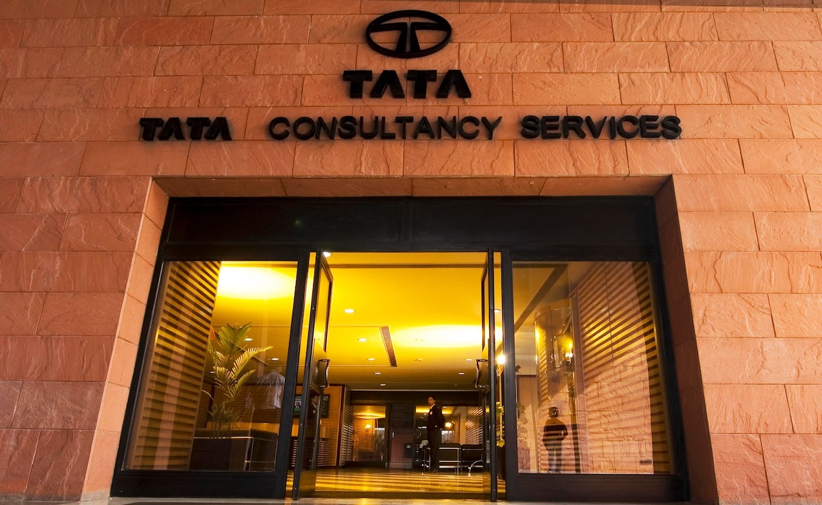 TCS के HR हेड ने महिला कर्मी को यौन उत्पीड़न की रिपोर्ट कराने से रोका, कहा- 'ऐसी चीजें होती रहती हैं'