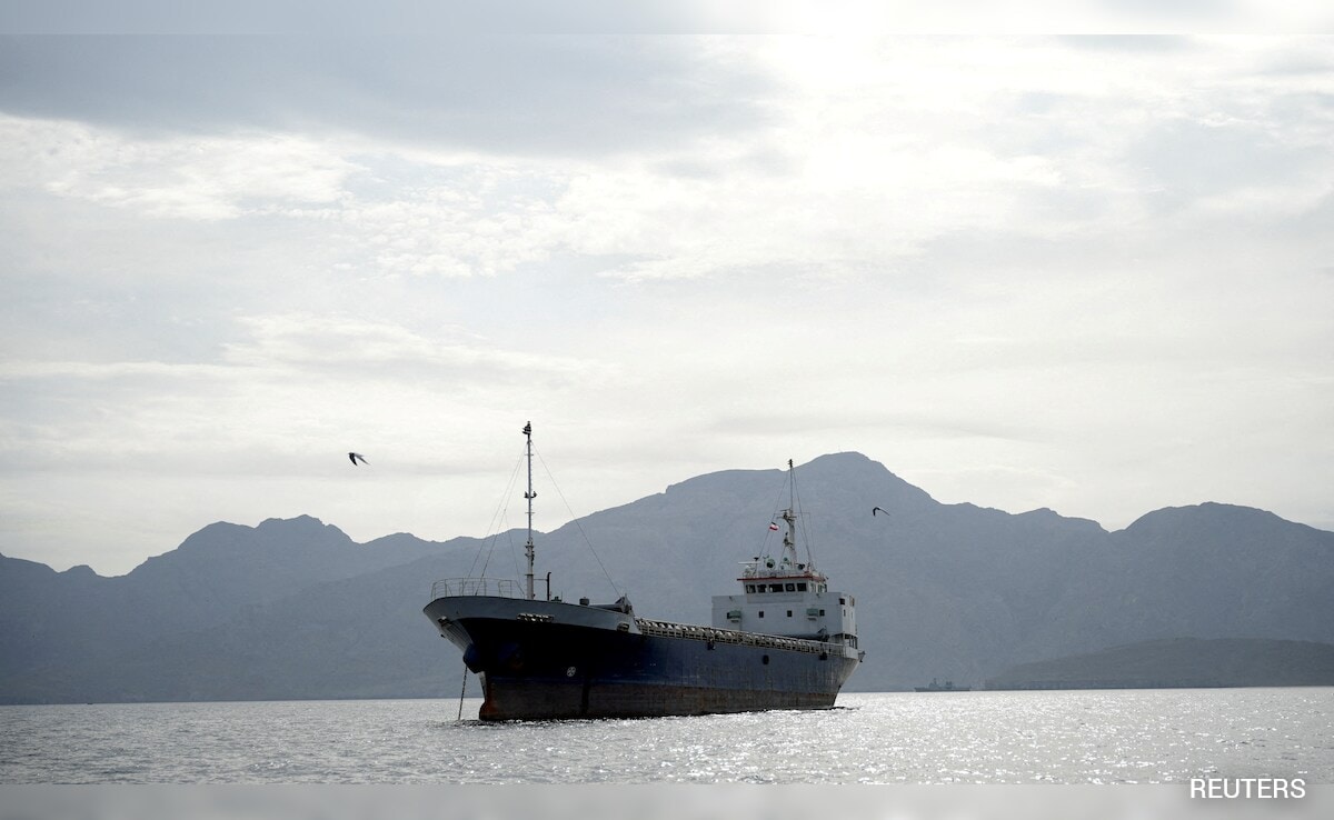 Iran May Offer Free Passage To Ships Through Oman Side Of Hormuz: Report