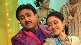 तारक मेहता का उल्टा चश्मा की दयाबेन के रियल जेठालाल की 5 फोटो, बिजनेसमैन नहीं चार्टेड अकाउंटेंट से की है शादी, लाइमलाइट से हुईं दूर