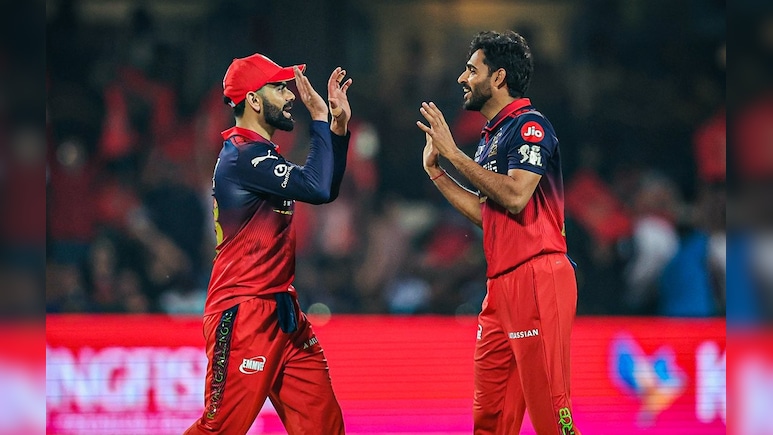 RCB vs GT: पावर-प्ले की जंग बल्लेबाज नहीं, बॉलर देंगे अंजाम, वजह है एकदम साफ