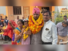 Success Story: 'अगली बार नवनीत शर्मा होगा', खुद से किया वादा निभाया, तहसीलदार की ट्रेनिंग के बीच RAS में हासिल की तीसरी रैंक