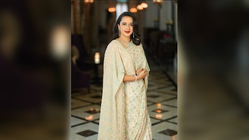 Radhikaraje Gaikwad Royal Look: सबसे सुंदर रानी की 400 साल पुरानी धरोहर वाली साड़ी, मुगल महारानी नूरजहां से जुड़ा है इतिहास