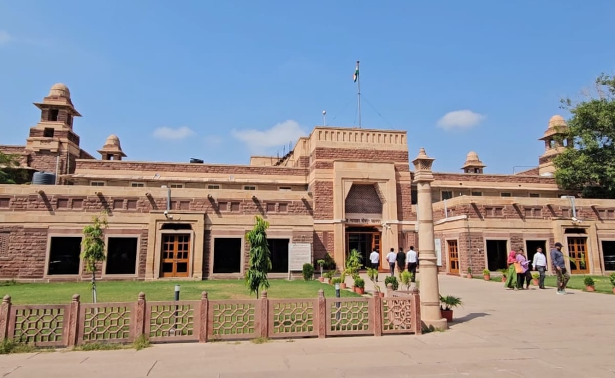 बहुओं के साथ दुराचार करने वाले बेटे को मां ने ही दिलाई सजा, जज ने फैसले में लिखी रामचरितमानस की चौपाई