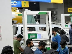 पाकिस्तान में लॉकडाउन की तैयारी, पेट्रोल-डीजल पर त्राहिमाम, हफ्ते में बस 4 दिन काम, बाकी वर्क फ्रॉम होम