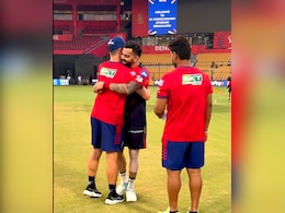 Injury Issue For Virat Kohli? RCB Star Wears Bandage On Leg Ahead Of LSG Clash: Report
