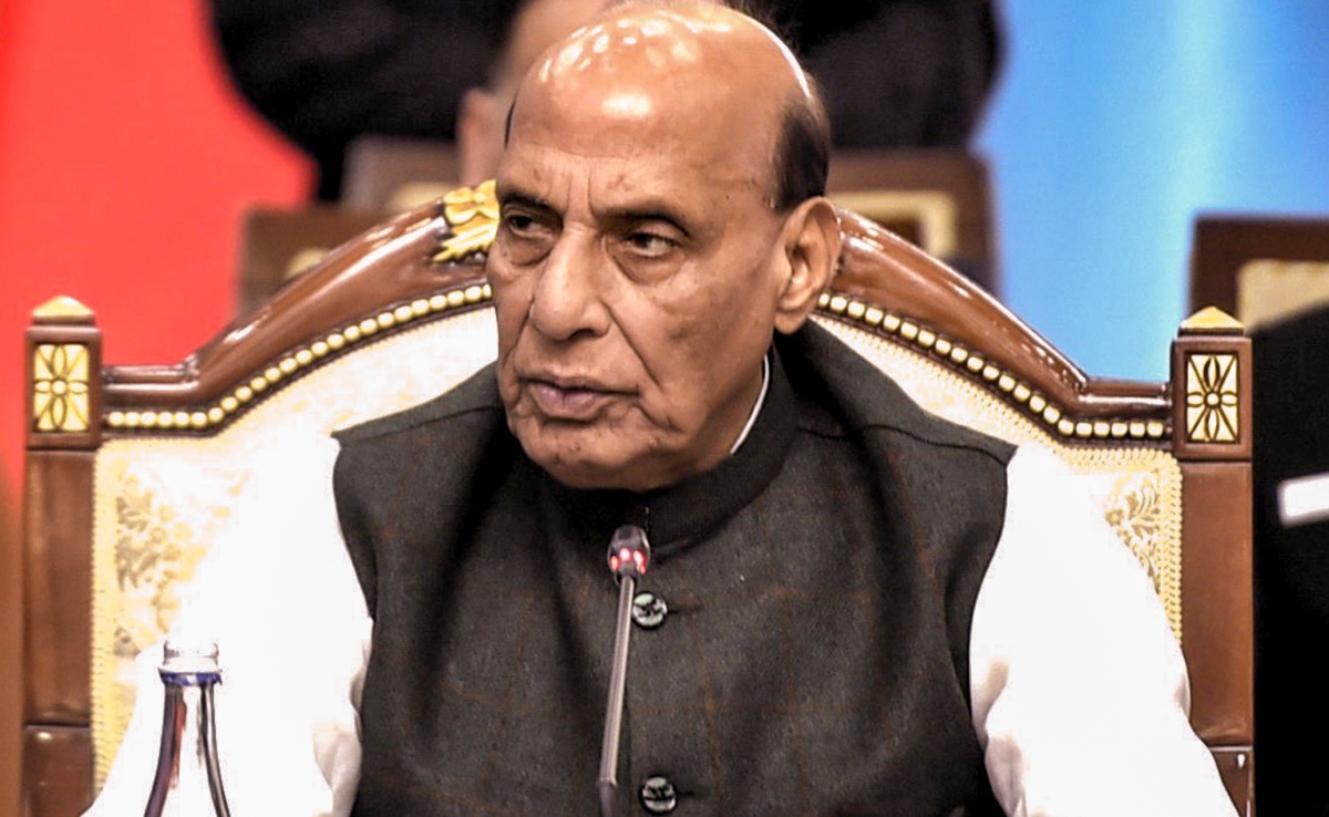 रक्षा मंत्री राजनाथ सिंह पाकिस्तान को बताया 'आईटी हब', जानें उन्होंने ऐसा क्यों कहा