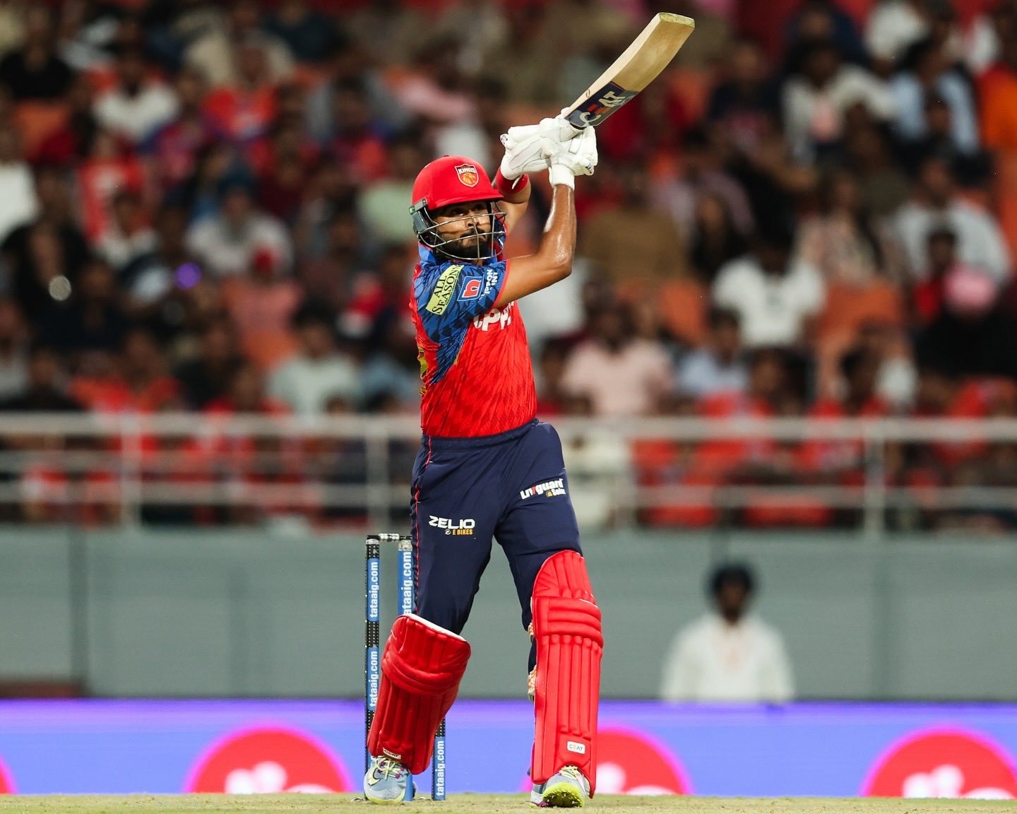 Shreyas Iyer: श्रेयस अय्यर का IPL में तहलका, धोनी और रोहित का महारिकॉर्ड तोड़ रचा इतिहास