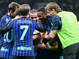 Inter Milan Close In On Serie A Title By Thumping Roma