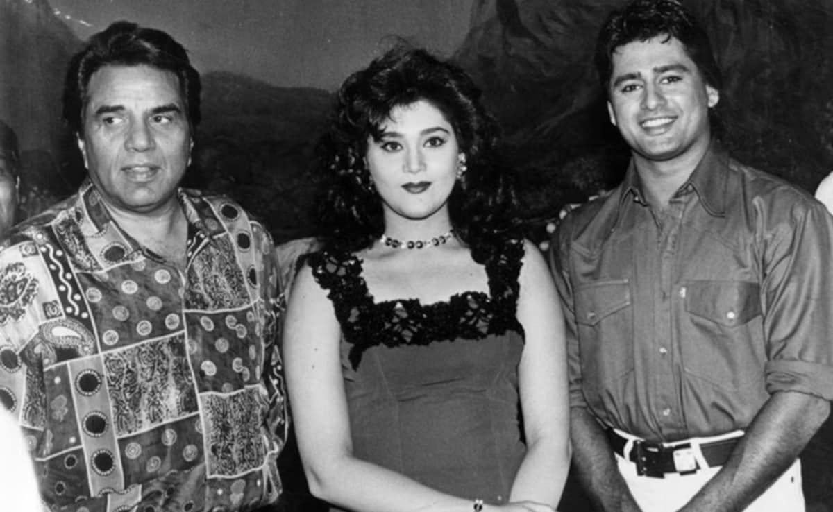 'बैंक बैलेंस अब खत्म होने वाला है', 32 फिल्म 30 शो के बाद भी फ्लॉप रहा दिलीप कुमार का भतीजा, बयां किया था दर्द