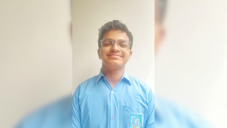 शशांक मिश्रा ने CBSE 10वीं में किया 92.5 स्कोर , AI एग्जाम को इस स्ट्रेटजी से किया क्रैक, हासिल किए 98 अंक