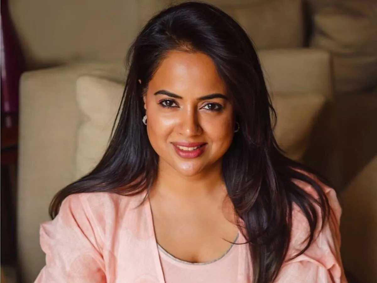 Sameera Reddy Recalls Spending Lakhs On Luxury Bags When She Became An Actor: "I Felt This Pressure To Fit In"