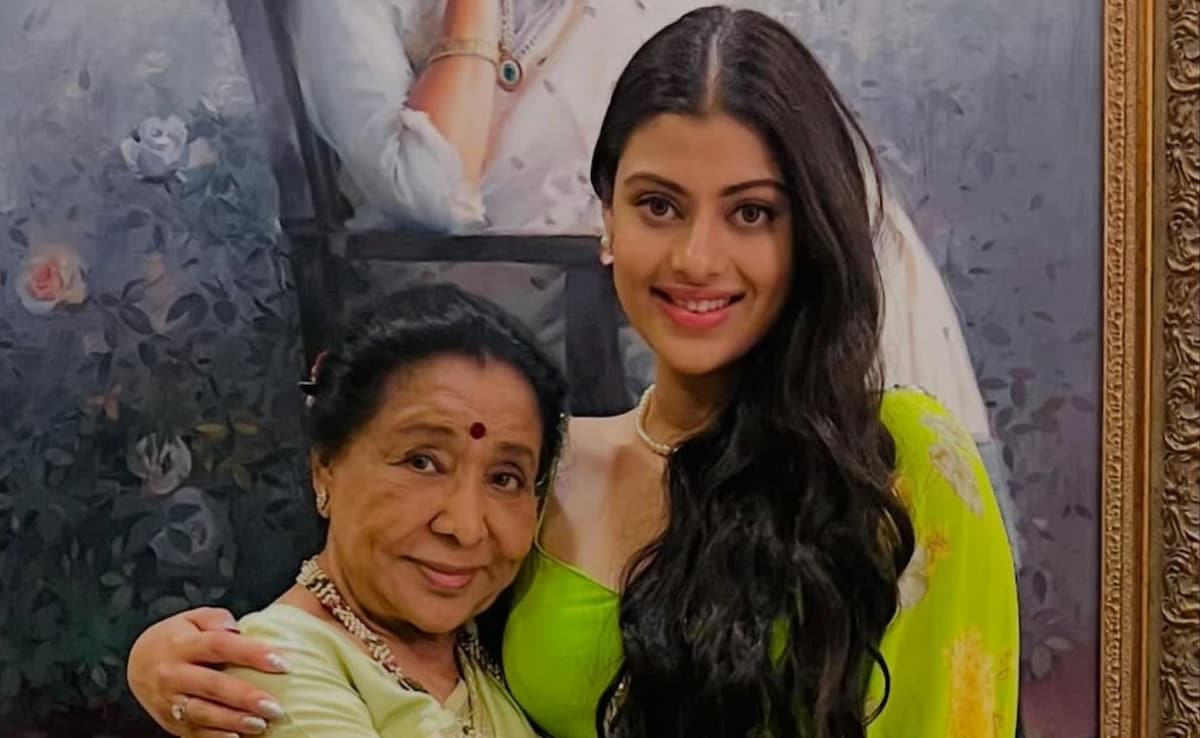 आशा भोसले की अचानक बिगड़ी तबीयत, पोती जनाई ने दिया हेल्थ अपडेट– मेरी दादी थकान और चेस्ट इन्फेक्शन की वजह से अस्पताल में
