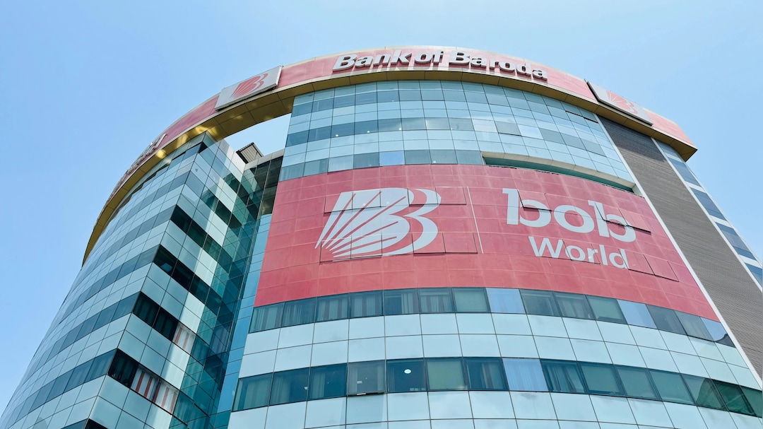 Jio, BoB Tie Up For Enabling Banking Access From Feature Phones